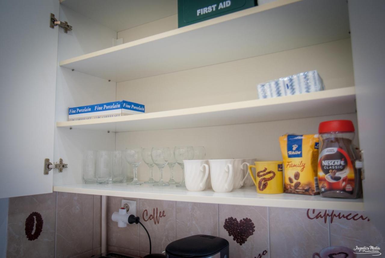 Lovely Central Apartment With Free Parking, Koezponthoz Koezeli 3 Szobas Lakas Yanıkkale Dış mekan fotoğraf