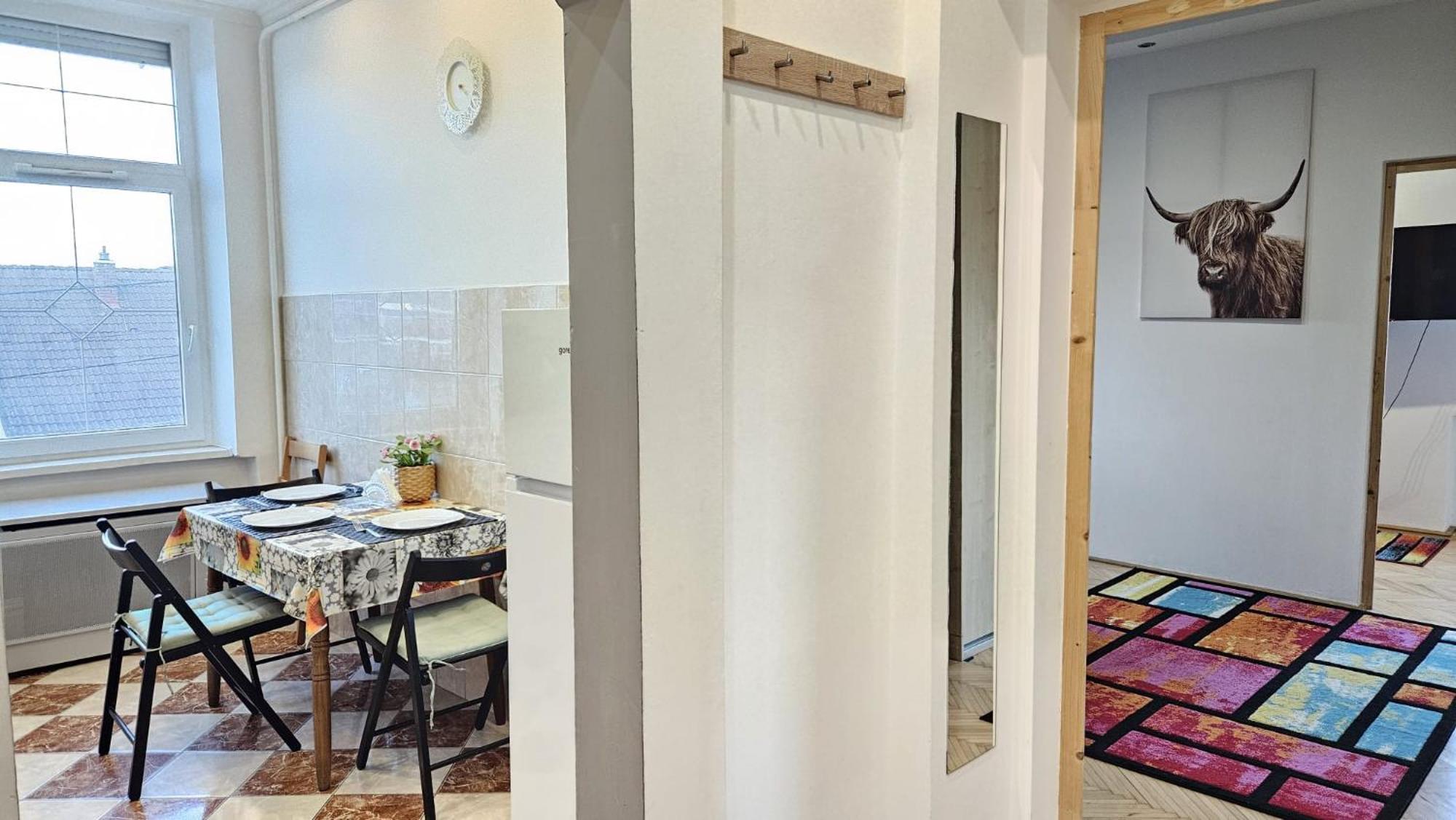 Lovely Central Apartment With Free Parking, Koezponthoz Koezeli 3 Szobas Lakas Yanıkkale Dış mekan fotoğraf