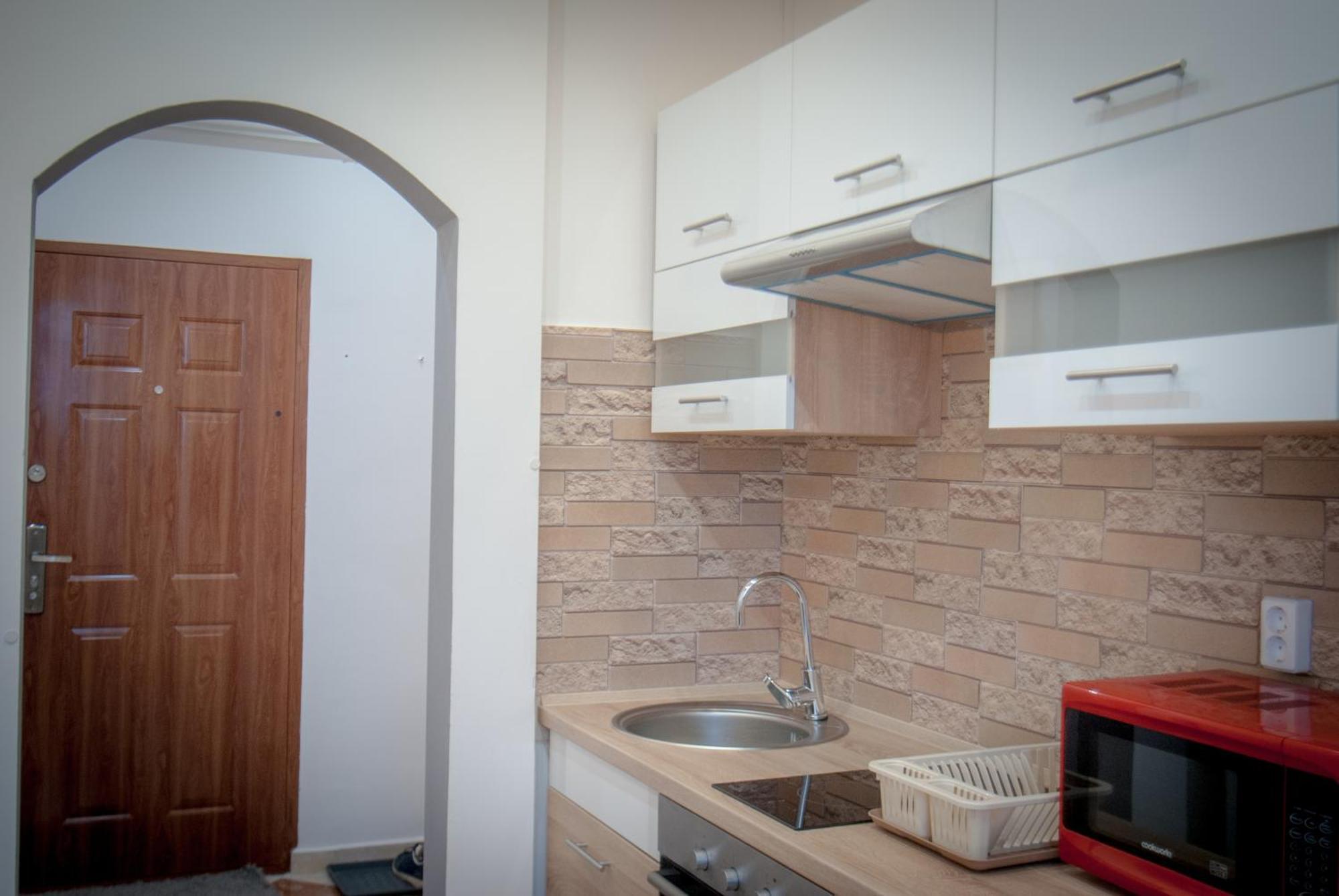 Lovely Central Apartment With Free Parking, Koezponthoz Koezeli 3 Szobas Lakas Yanıkkale Dış mekan fotoğraf